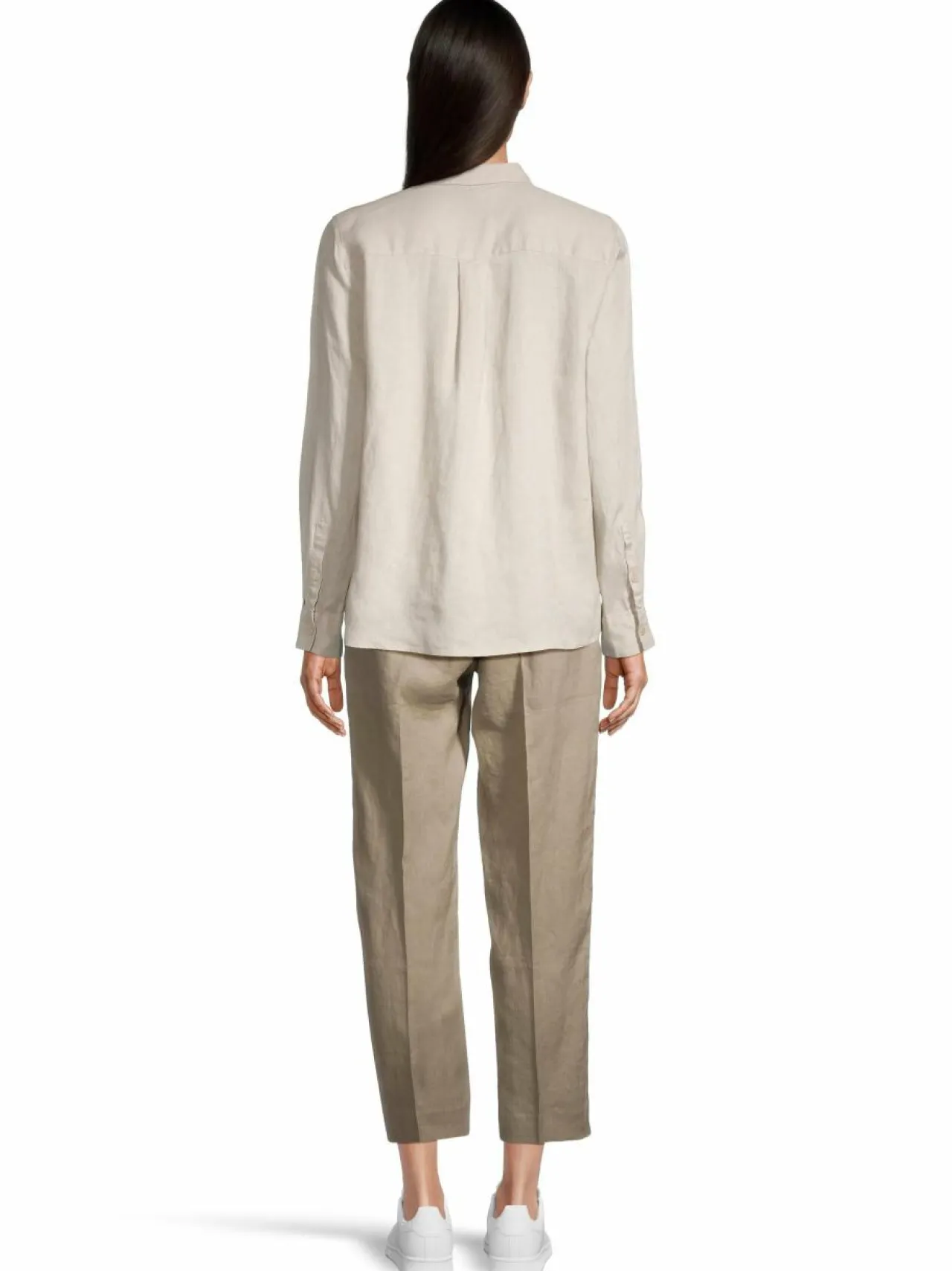 ESSENTIALS by Stockmann Madeline-paitapusero^ Paidat & Puserot
