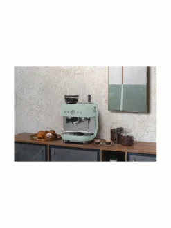Kahvin- & Vedenkeittimet<Smeg Manuaalinen espressokone PASTEL GREEN
