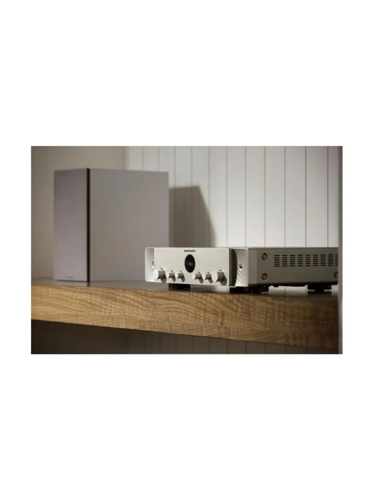 Audio<Marantz Stereo 70 stereovahvistin, hopea