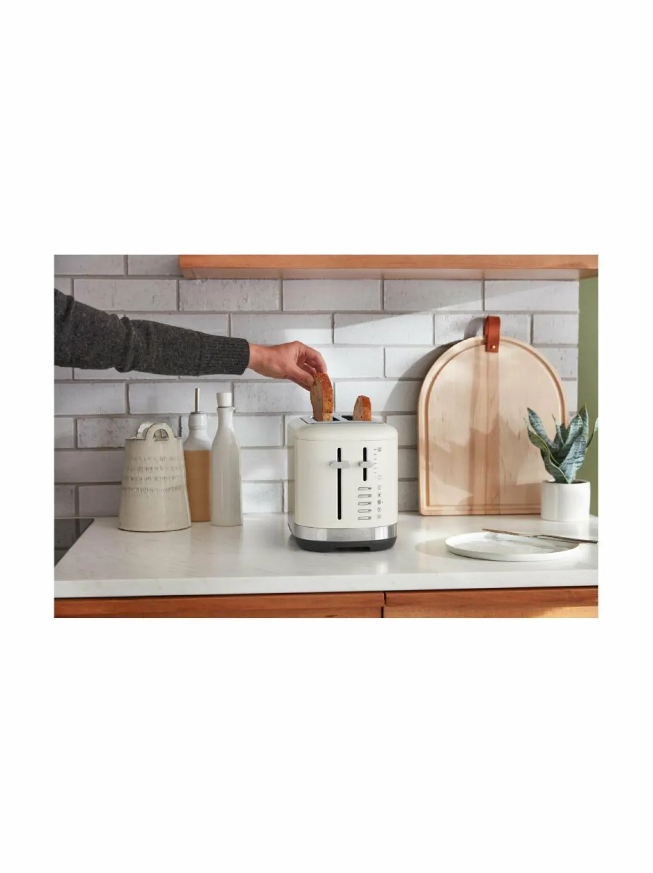 Leivänpaahtimet<KitchenAid Metal- leivänpaahdin 2 palalle PORCELAIN