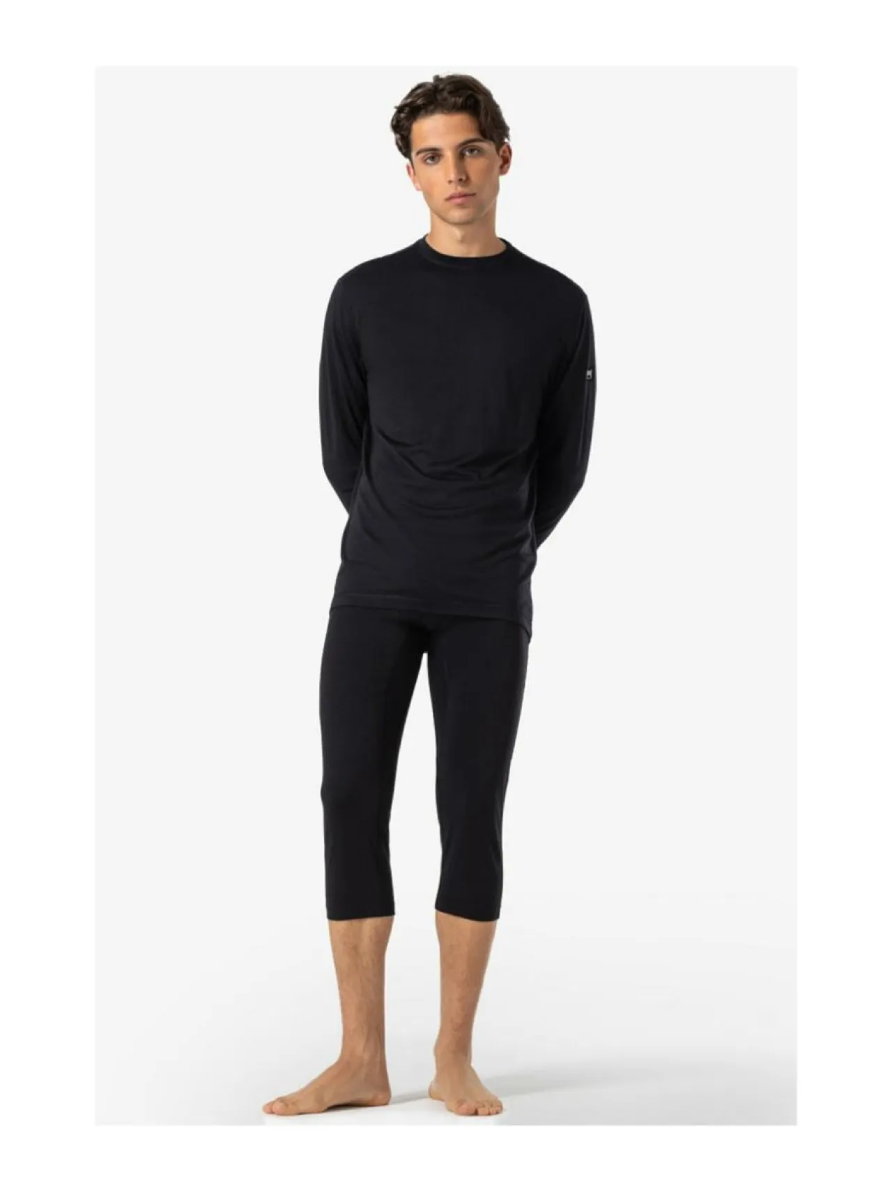 Urheilukerrastot & Alushousut<super.natural MIESTEN TUNDRA175 KERRASTOPAITA JET BLACK