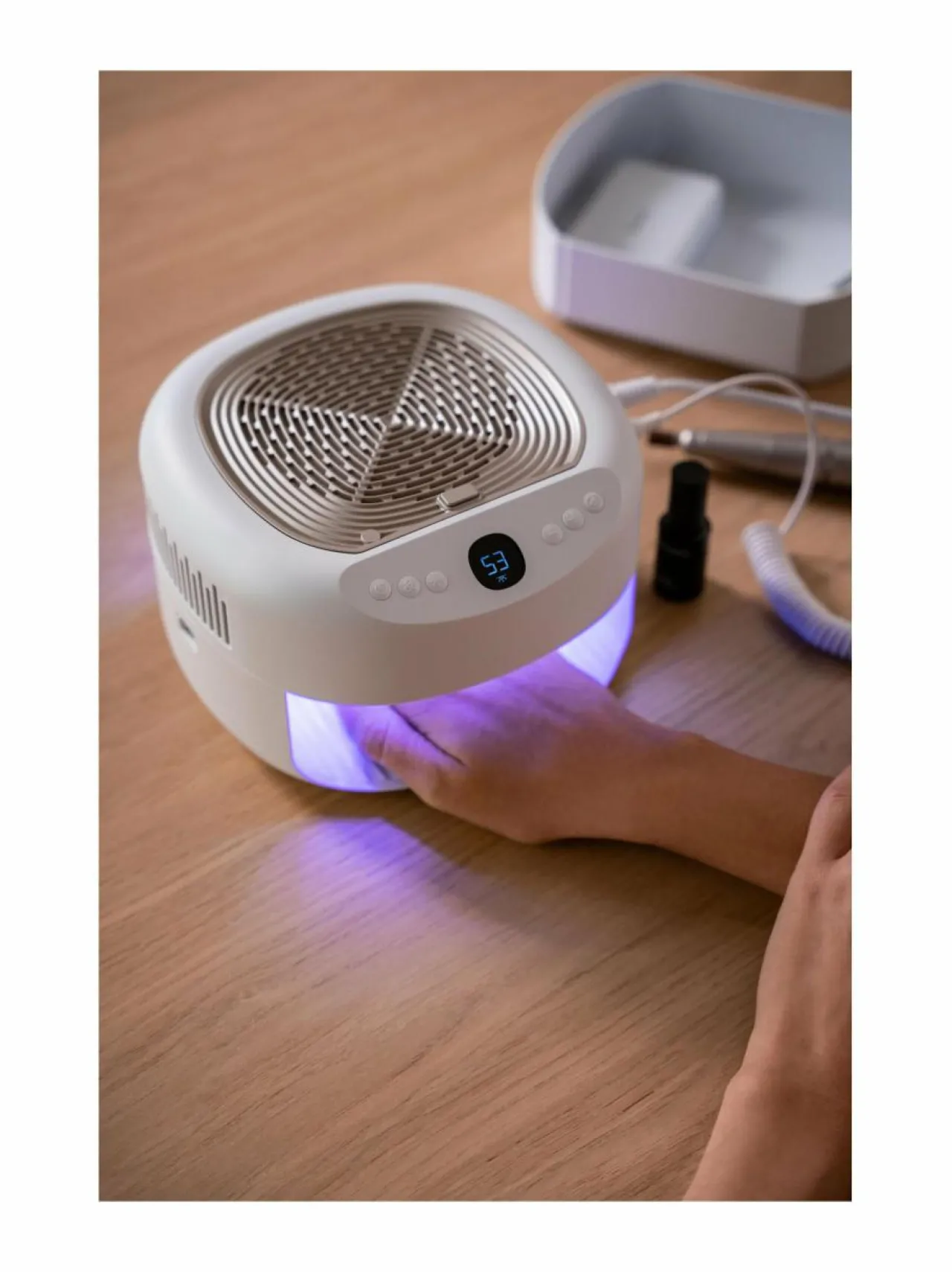 Kauneudenhoito<Beurer MP200 StudioNails Pro 3-in-1 -mani-pedikyyriasema WHITE