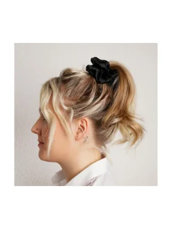 Upcycle with Jing Mulberry Silk Scrunchie -hiusdonitsi - musta^ Hiustarvikkeet