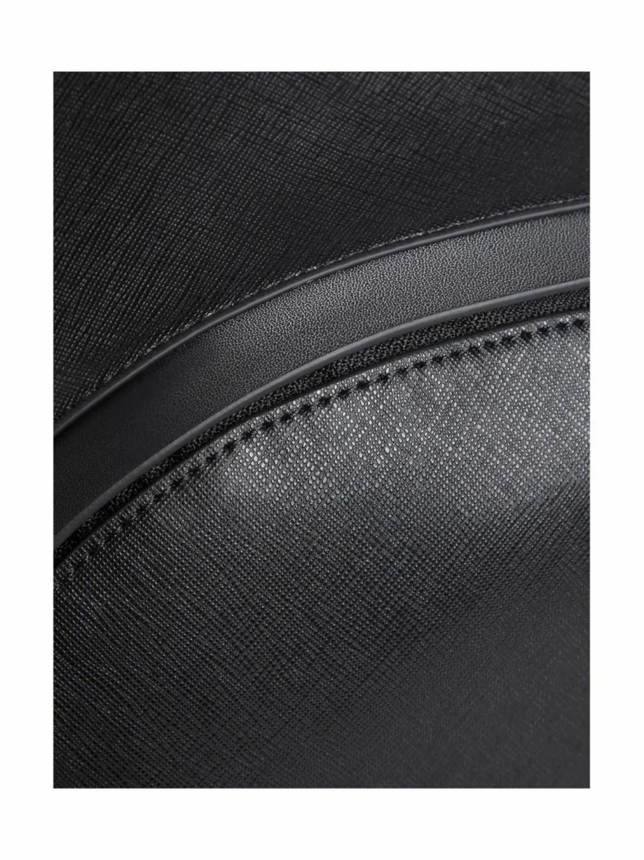 Calvin Klein Bags & Accessories Must Round -reppu^ Reput