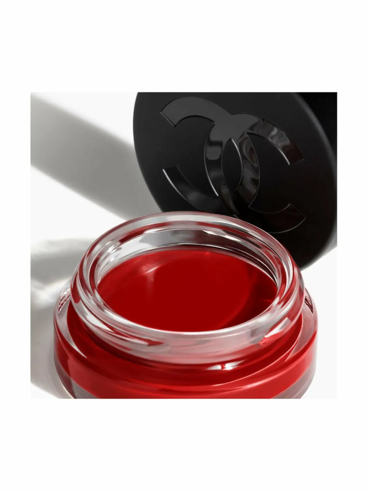 CHANEL N°1 DE LIP AND CHEEK BALM Enhances Colour Nourishes Plumps^ Kasvot