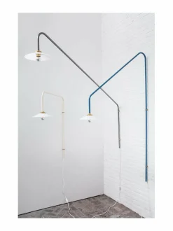 valerie_objects N°1 L -riippuva seinävalaisin^ Seinävalaisimet
