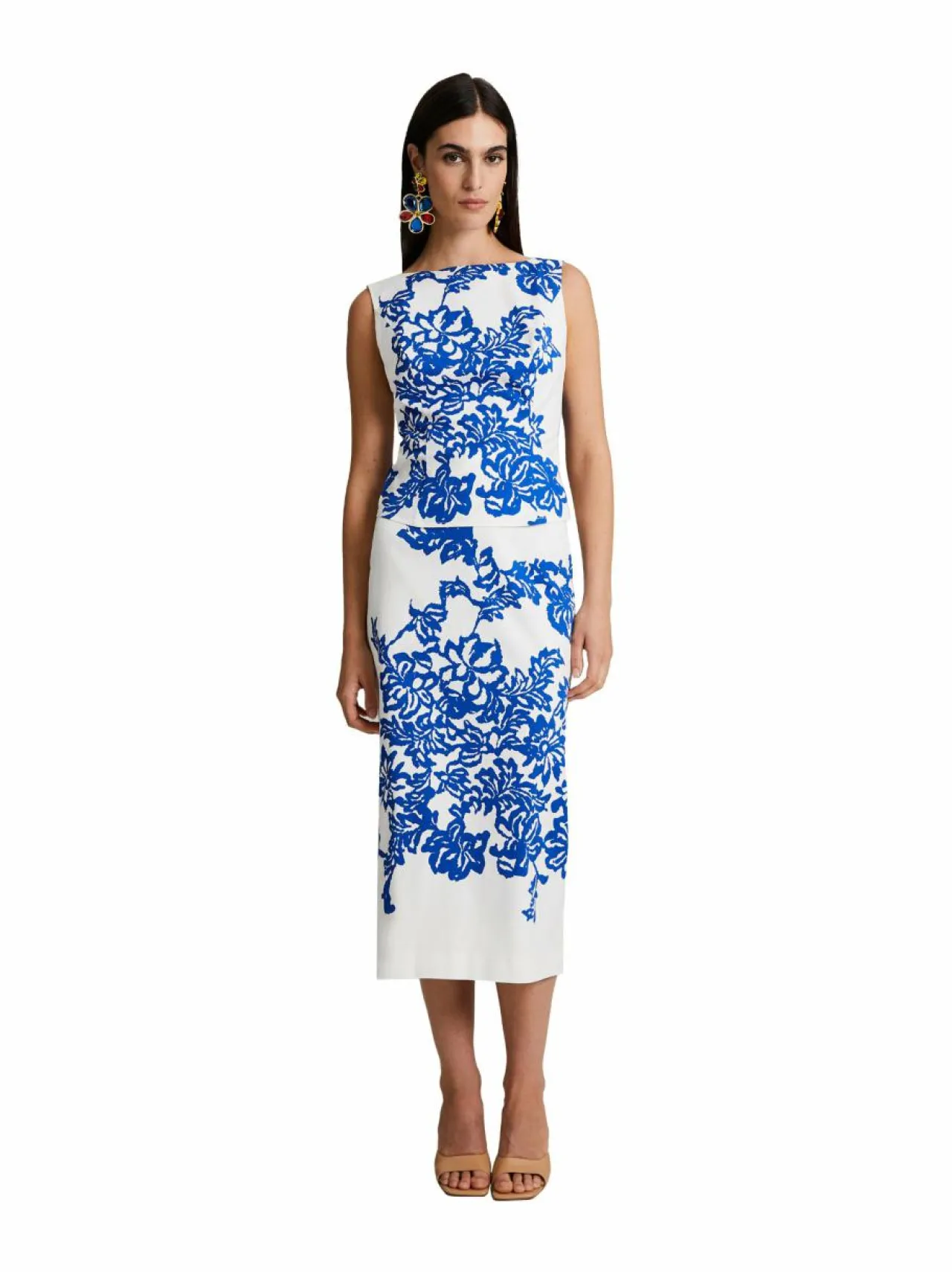 Hameet<Andiata Nita-hame FLORAL MOTIFS