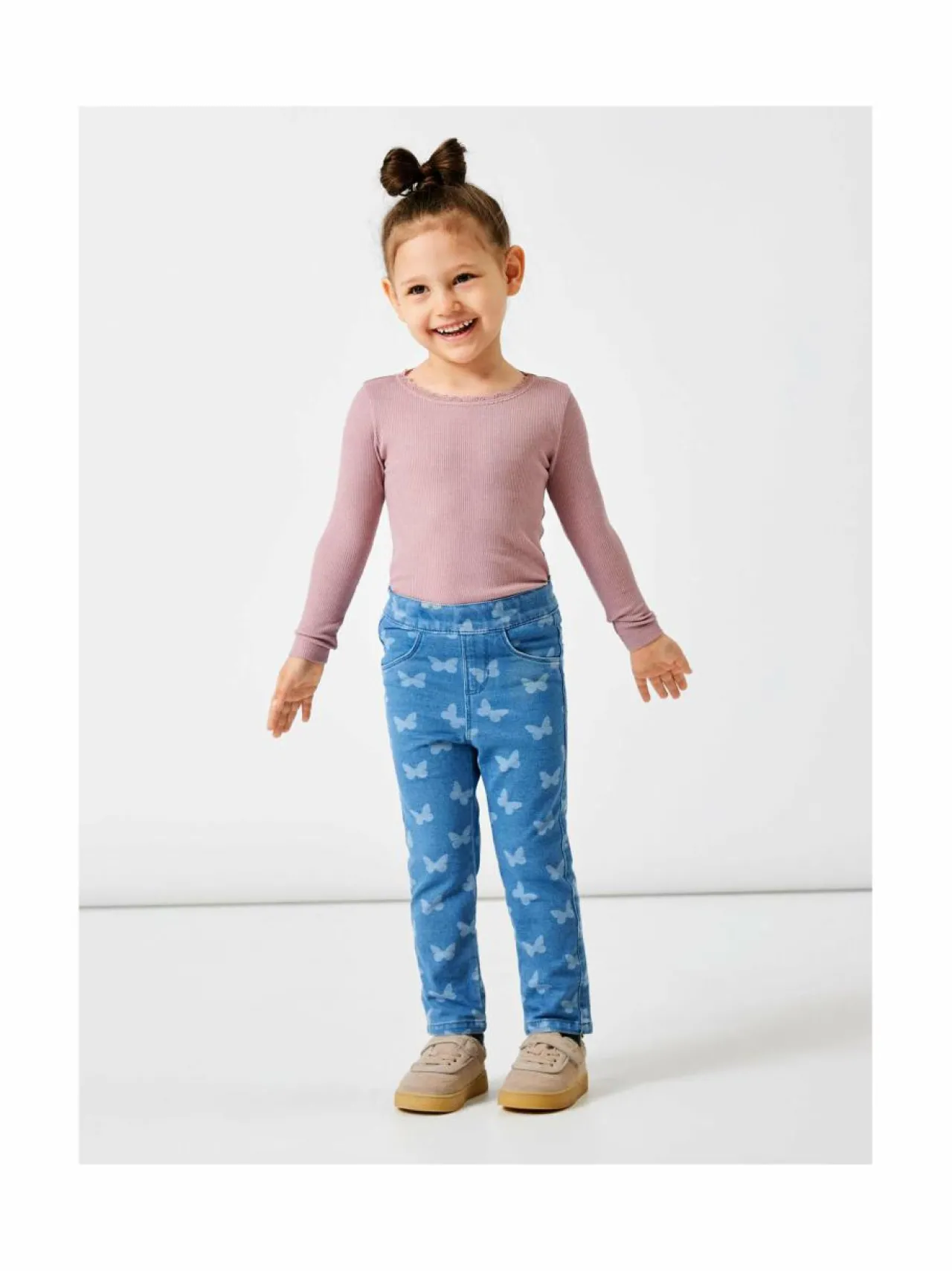 Collegehousut & Leggingsit|Collegehousut & Leggingsit<Name It NmfSalli Slim -farkkuleggingsit MEDIUM BLUE DENIM AOP:BUTTERFLY