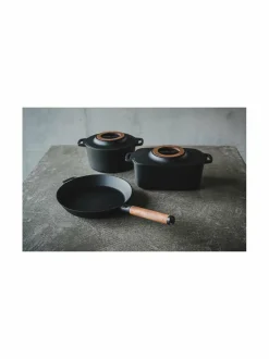 Keitto- & Paistoastiat<Fiskars Norden-valurautapata 4 l MUSTA