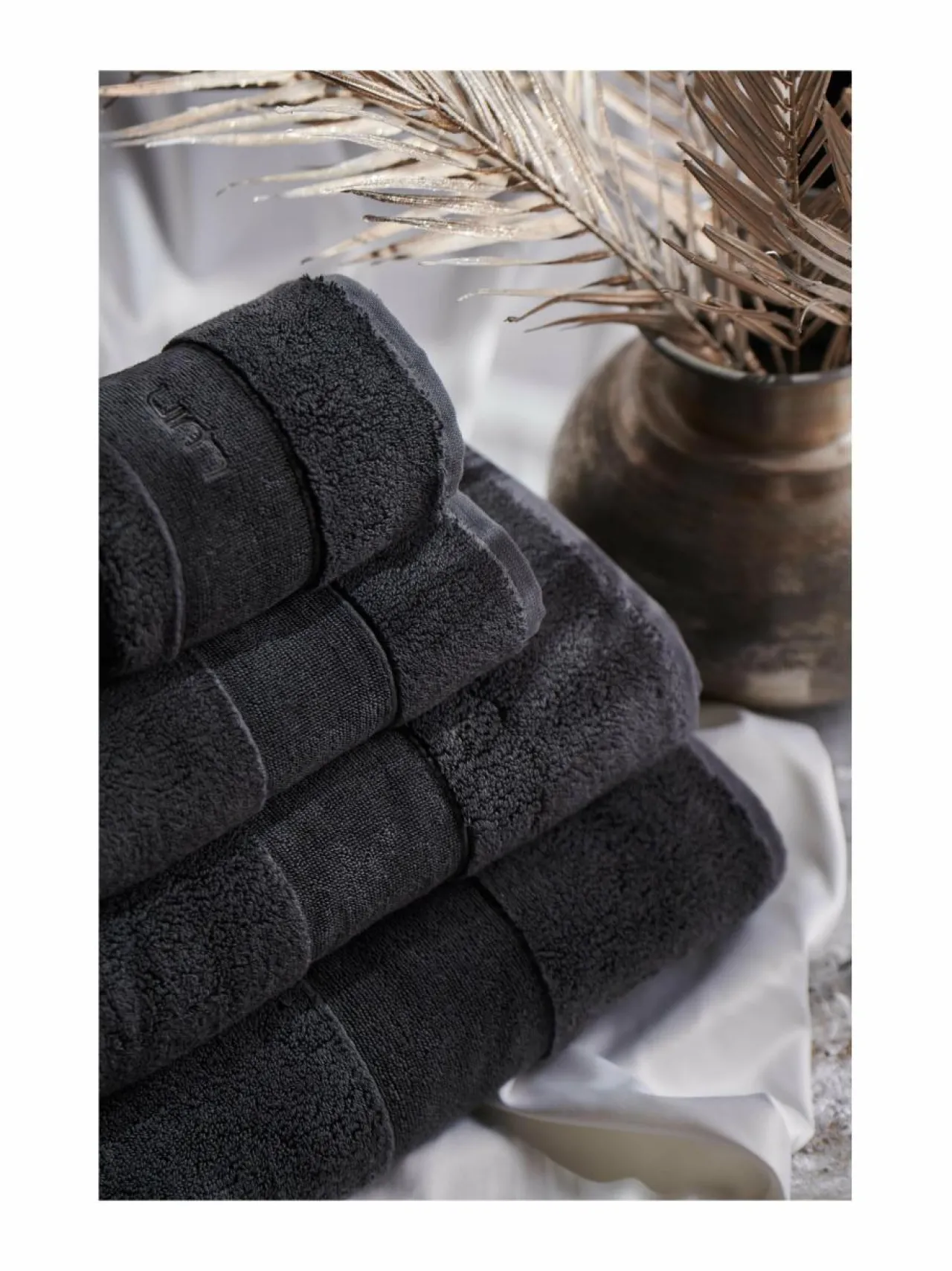 LUIN LIVING Organic Elegance -pyyhe^ Kylpyhuonetekstiilit
