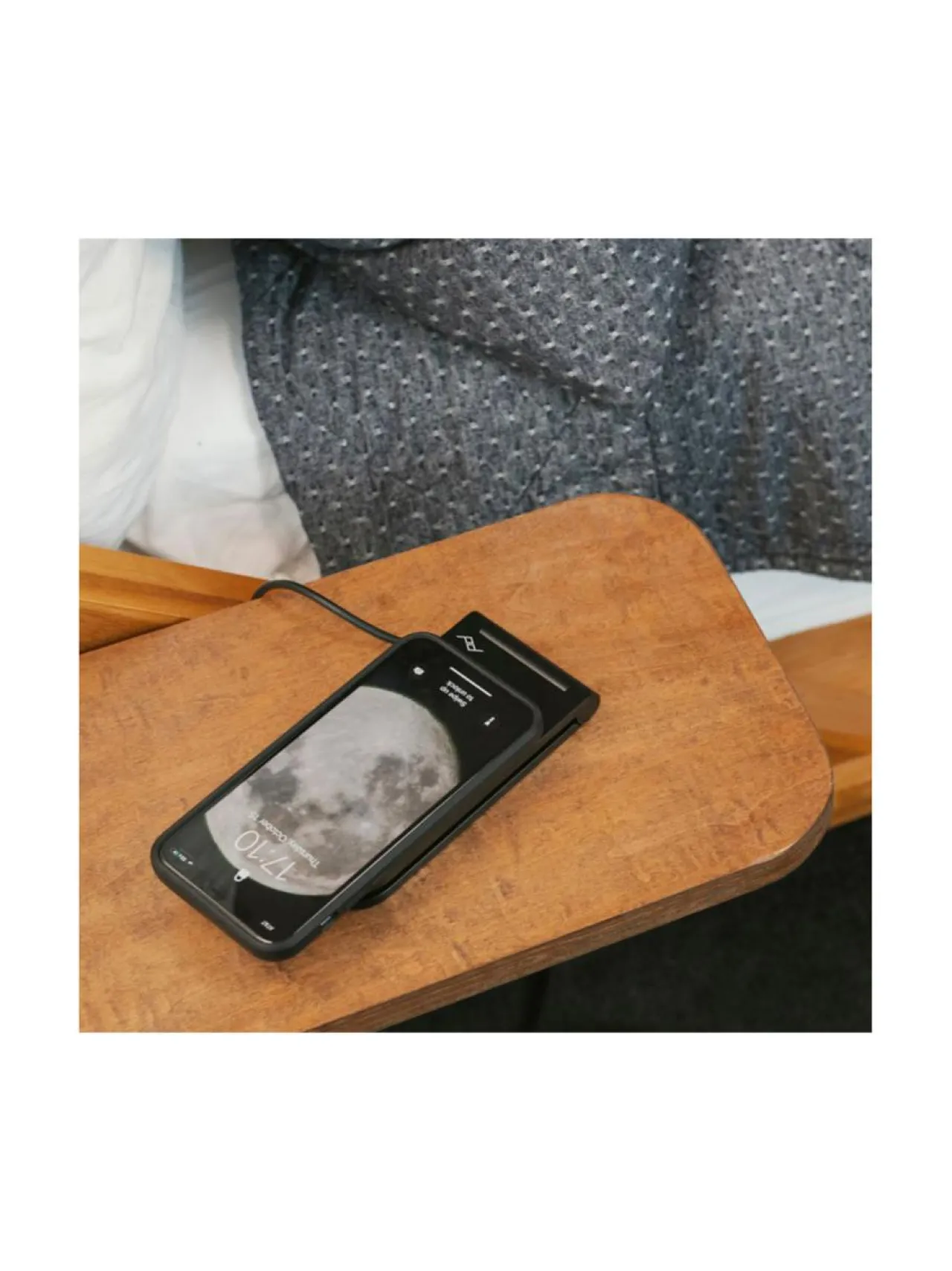 Peak Design Mobile Wireless Charging Stand -lataustelakka^ Kamerat