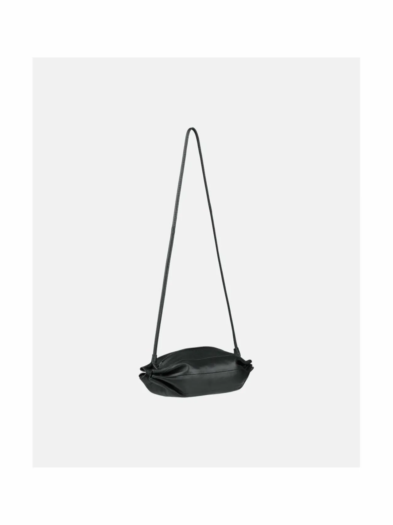 Olkalaukut<Marimekko Pikku Karla -nahkalaukku 009 BLACK