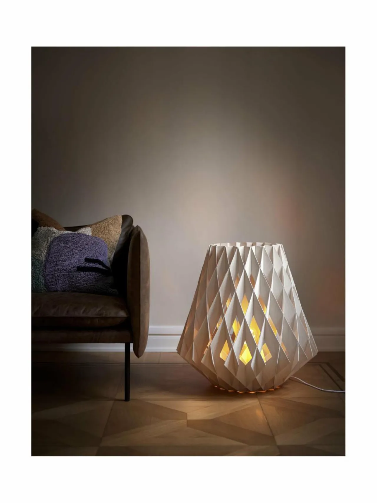 Lattiavalaisimet<PILKE Signature 64 -lattiavalaisin BIRCH