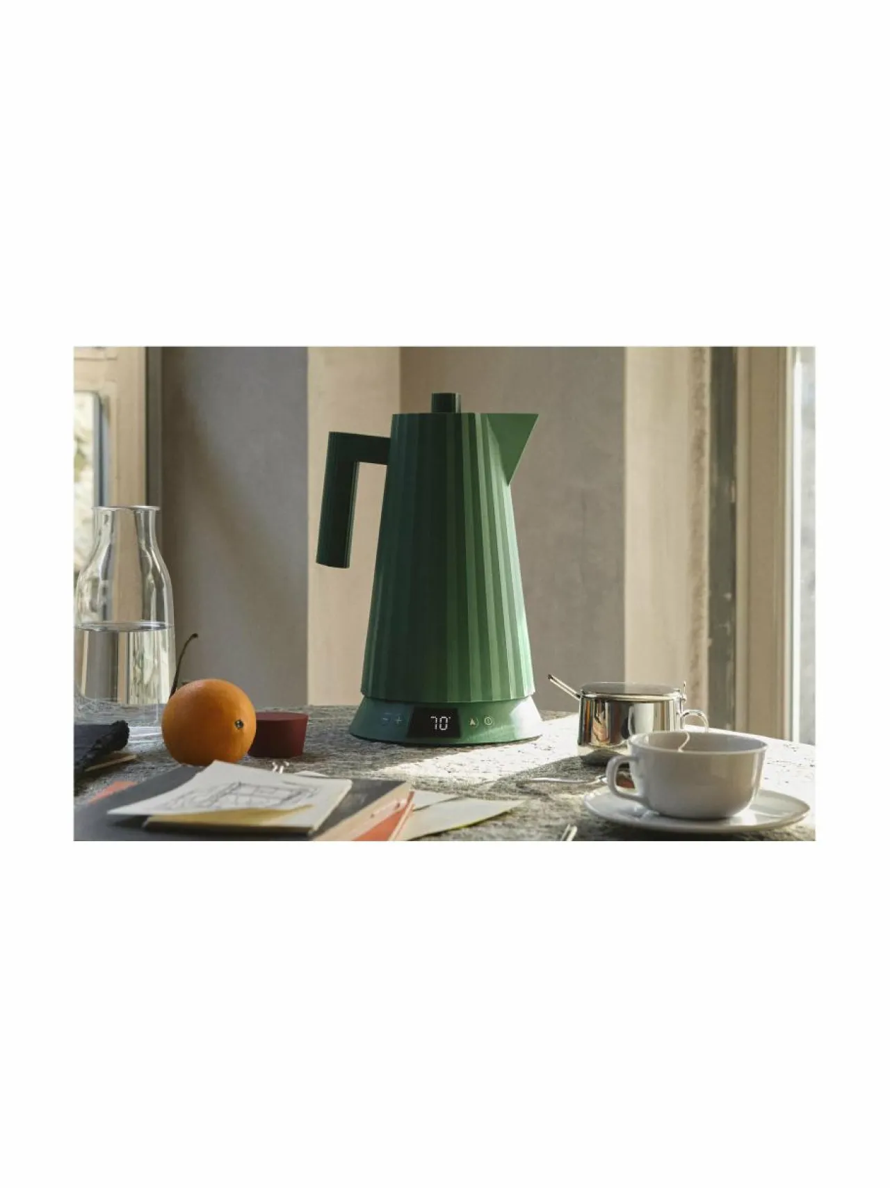 Alessi Plissé-vedenkeitin lämpötilansäädöllä 1,7 l^ Kahvin- & Vedenkeittimet