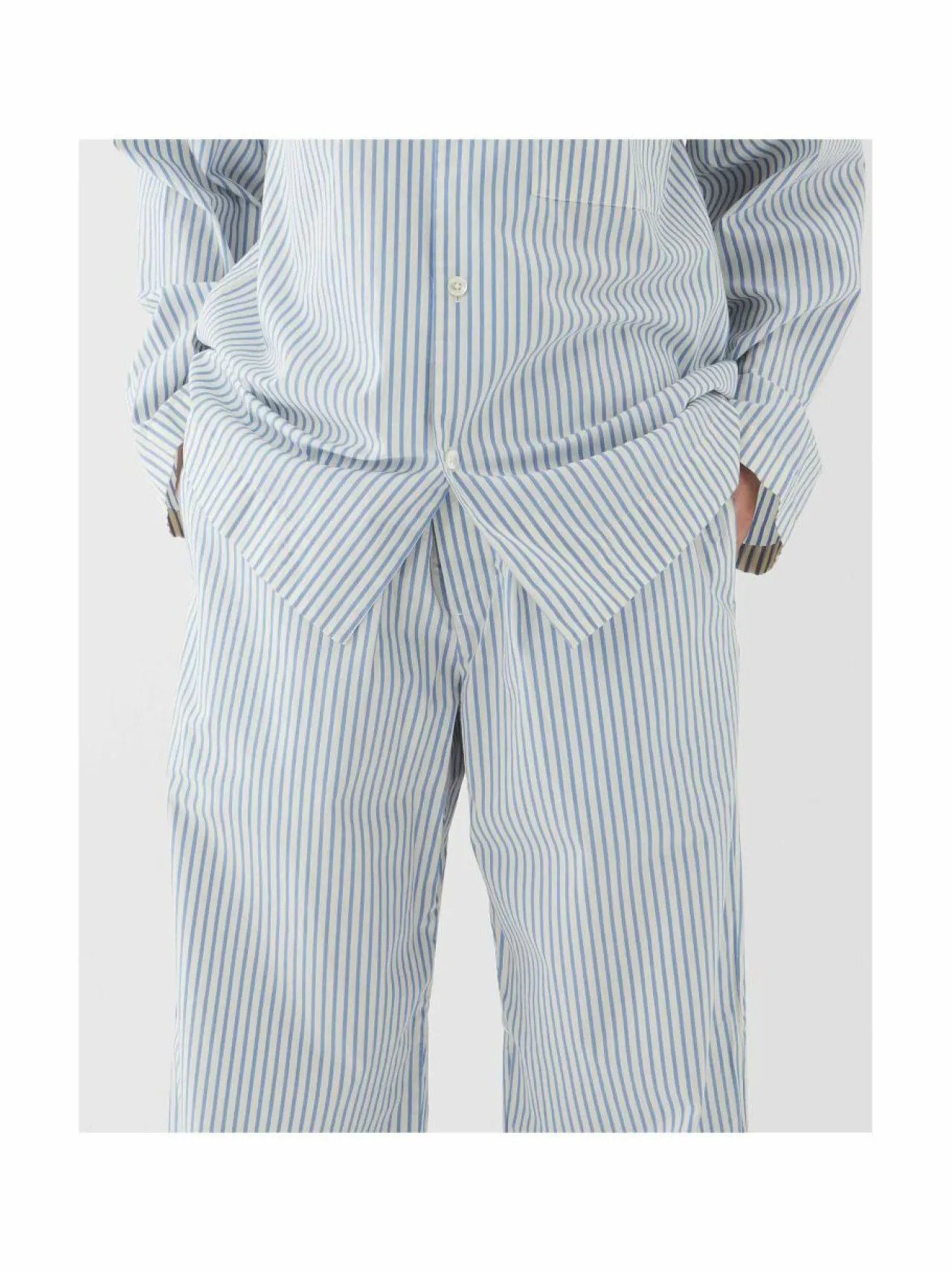 Yö- & Oloasut<Tekla Poplin Unisex -pyjamapaita PLACID BLUE STRIPES