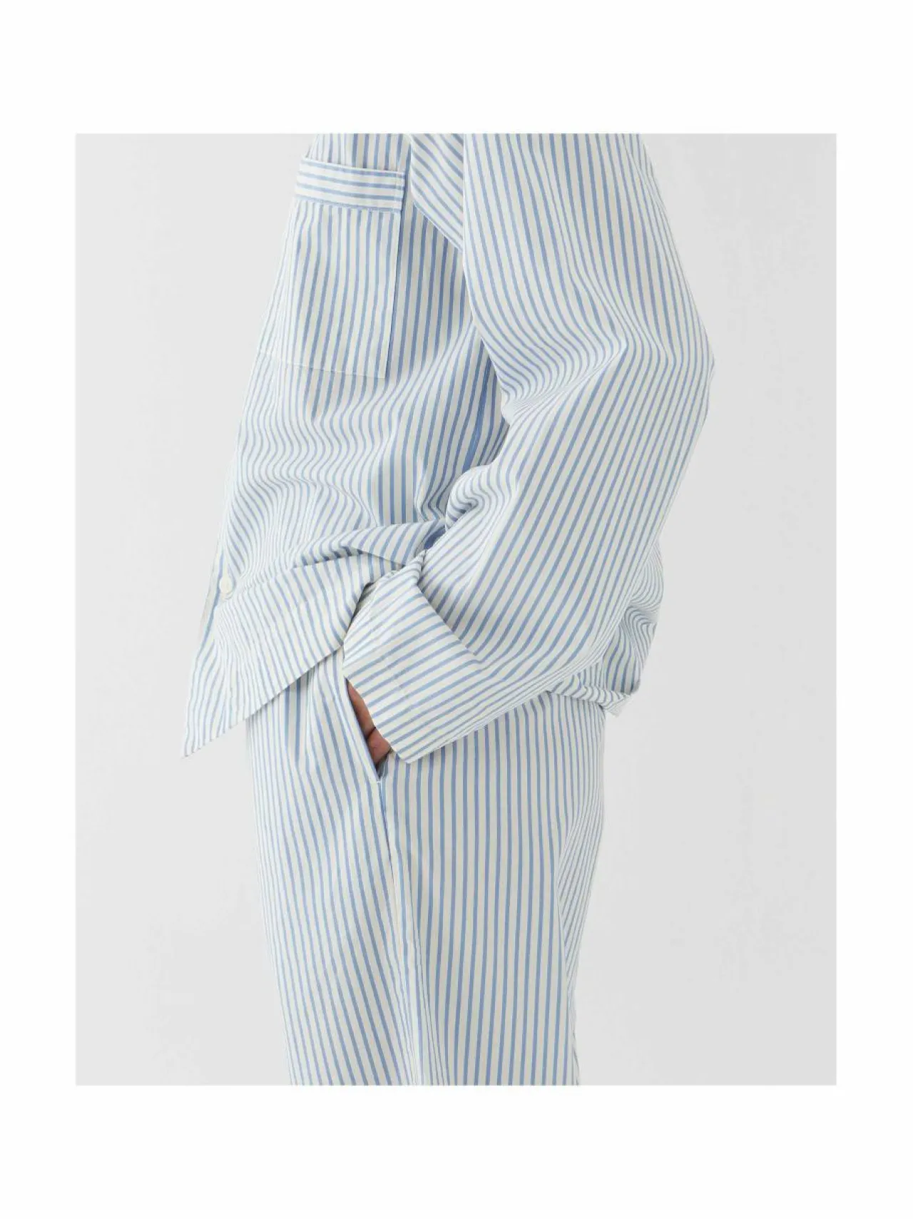 Yö- & Oloasut<Tekla Poplin Unisex -pyjamapaita PLACID BLUE STRIPES
