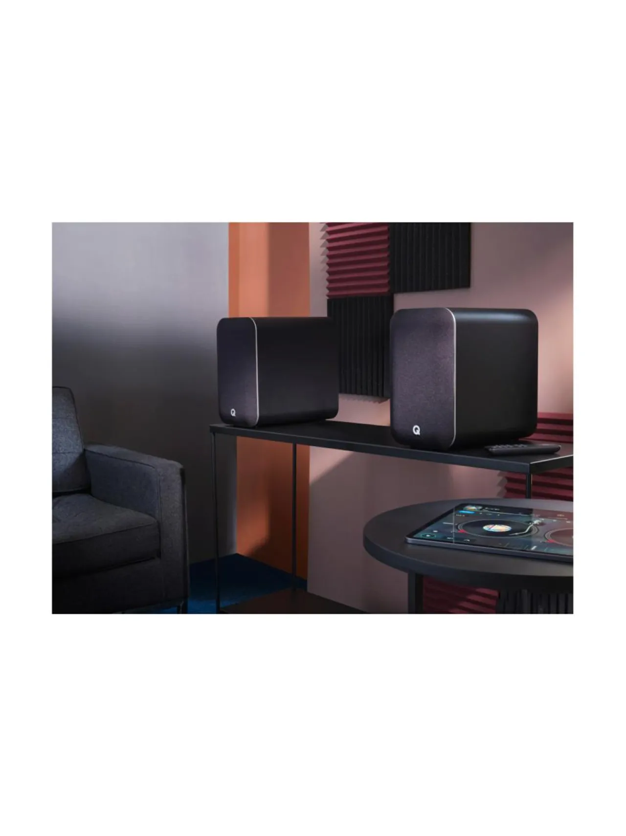 Audio<Q Acoustics M20 HD aktiivikaiutinpari, valkoinen