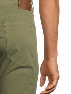 Housut<GANT Regular Desert -farkut MOSS GREEN
