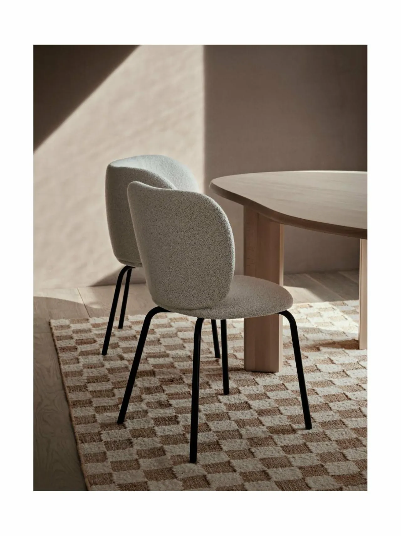 Tuolit & Jakkarat<Ferm Living Rico Soft Bouclé -tuoli OFF-WHITE/SAND