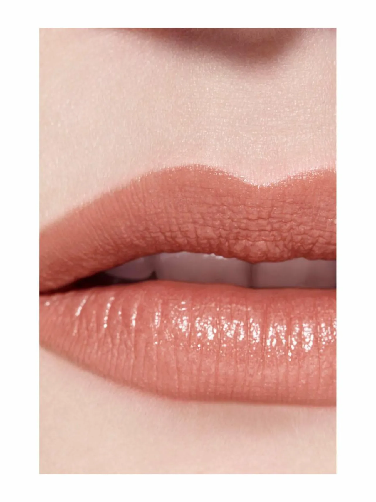 Huulet<CHANEL ROUGE ALLURE L'EXTRAIT High Intensity Lip Colour Concentrated Radiance And Care Refillable