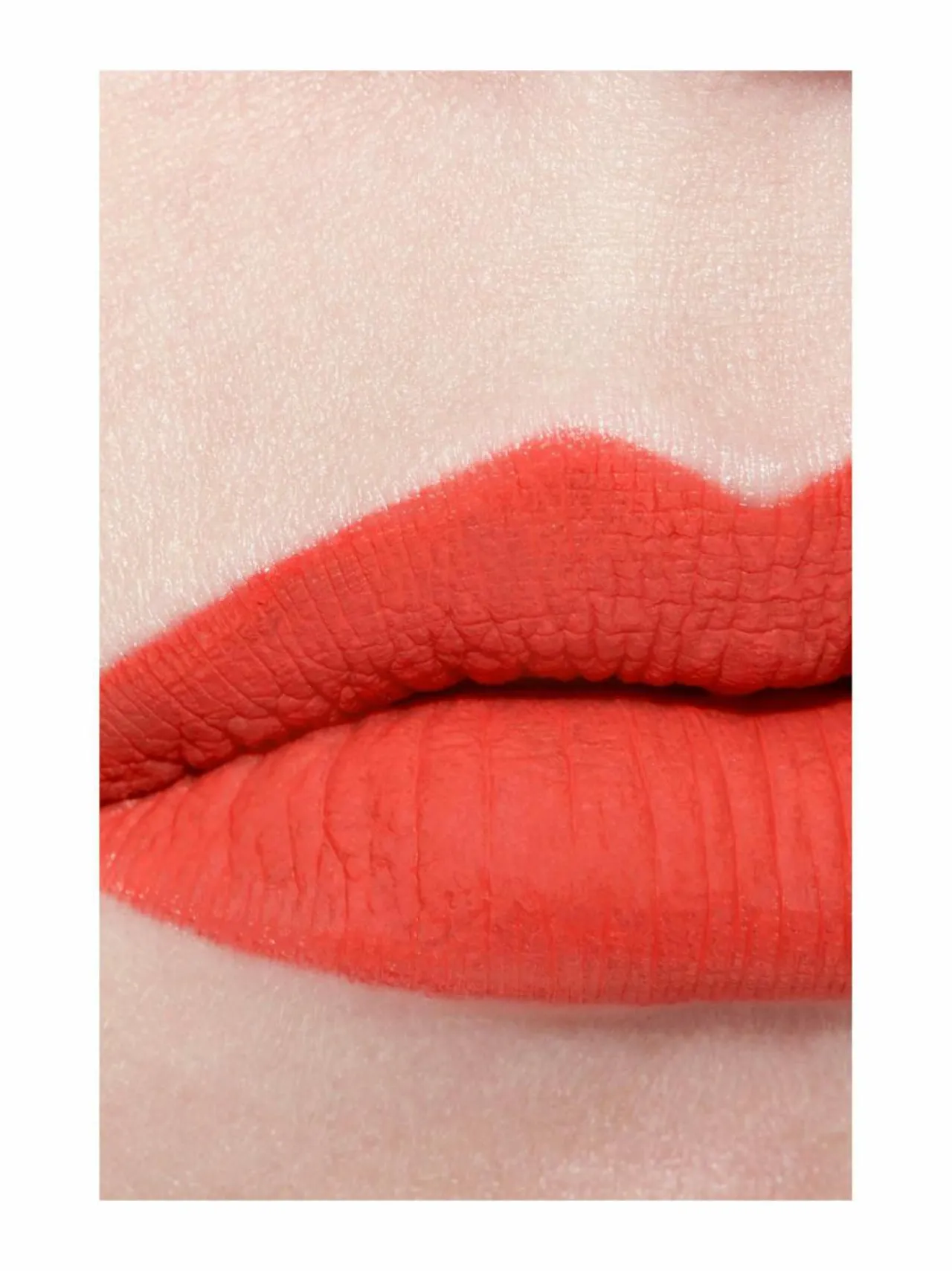 Huulet<CHANEL ROUGE ALLURE LIQUID VELVET Ultrawear Intense Matte Liquid Lip Colour