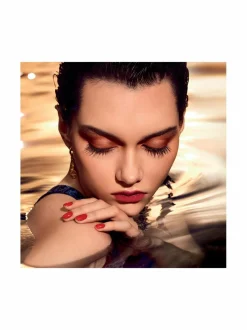 Kynnet<DIOR ROUGE VERNIS -kynsilakka