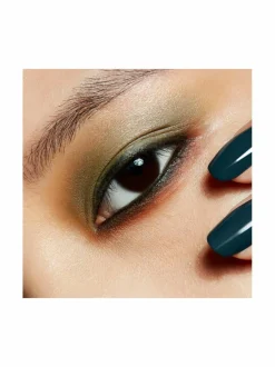 MAC Satin Single Eye Shadow -luomiväri^ Silmät
