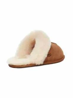 Aamutossut<UGG Scuffette II -nahkatossut CHESTNUT