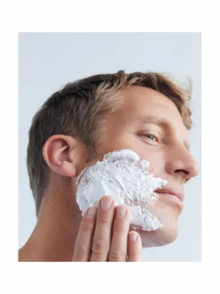 NIVEA MEN Sensitive Shaving Gel -parranajogeeli 200 ml^ Kasvojenhoito