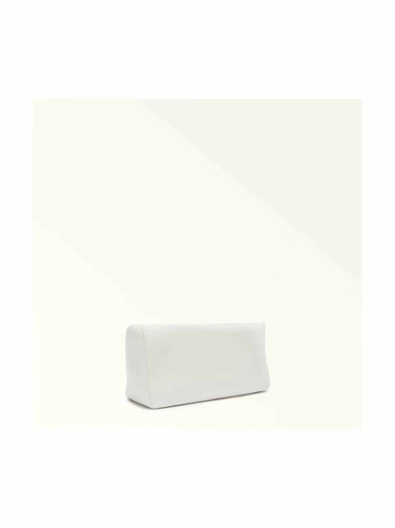 Pikkulaukut<Furla Sfera Soft M Clutch -nahkalaukku 1704S MARSHMALLOW