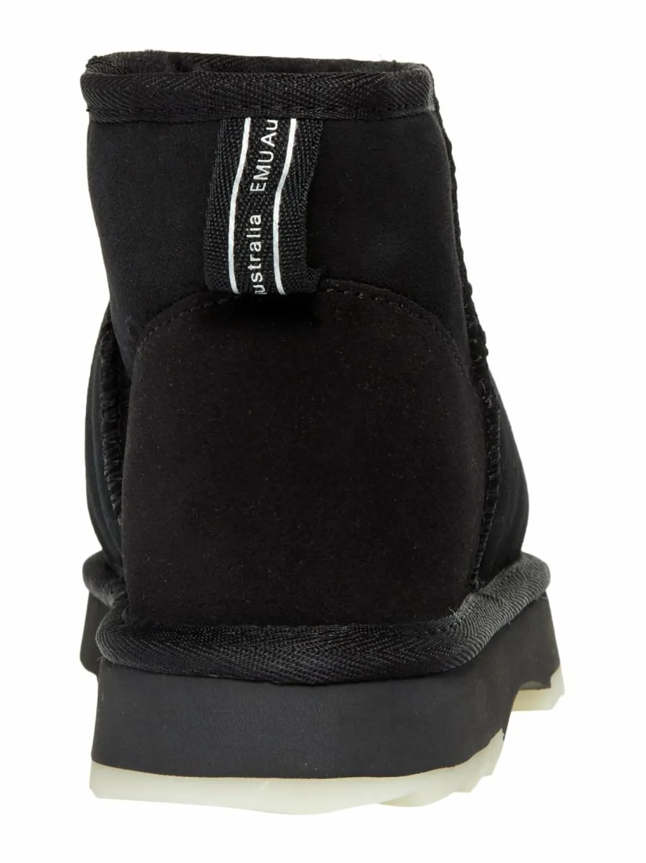 Nilkkurit<EMU Australia Sharky Micro -mokkanahkanilkkurit lampaanturkisvuorella BLAK BLACK