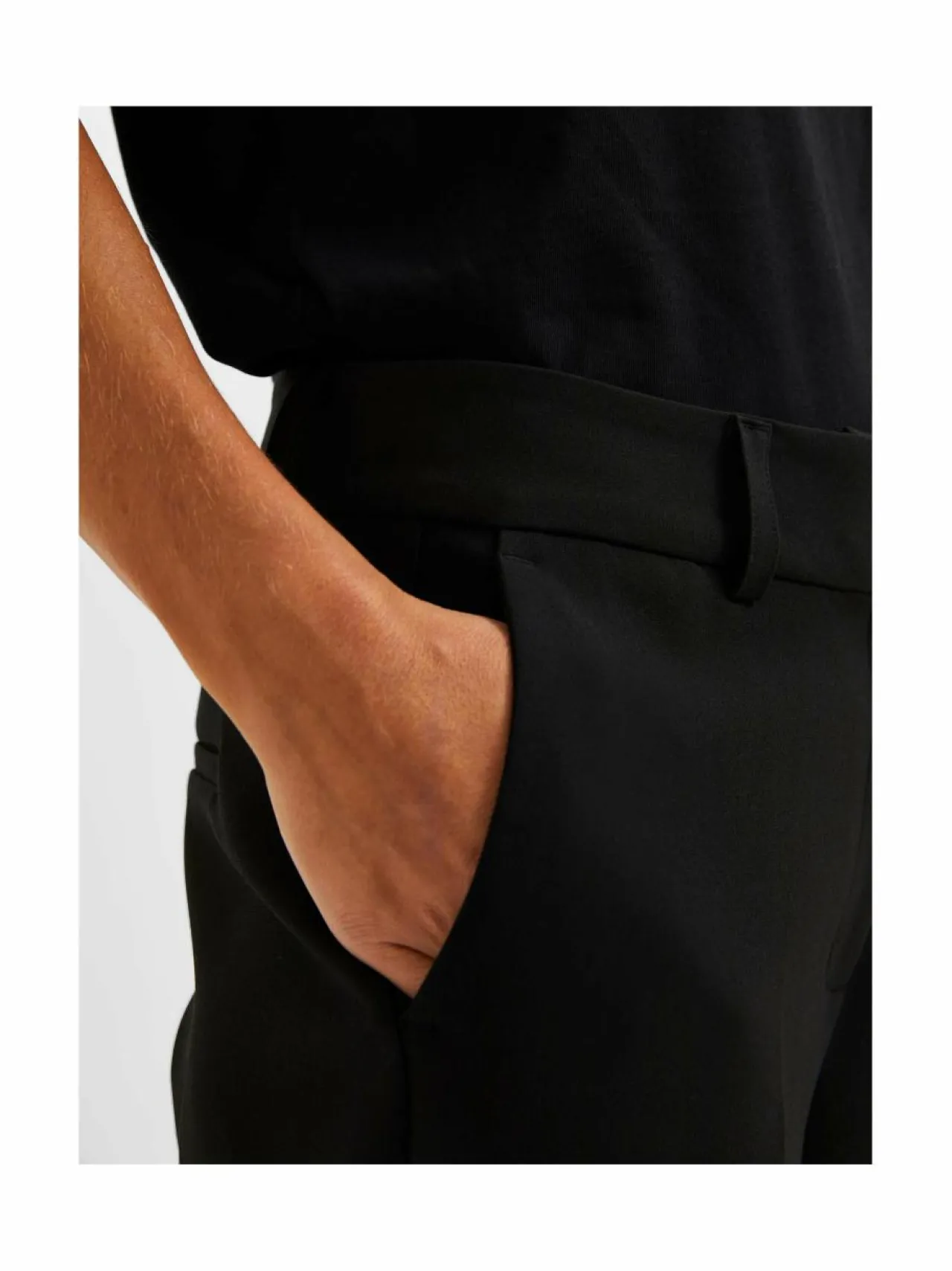 Housut<Selected SlfRita Ria Cropped -housut BLACK