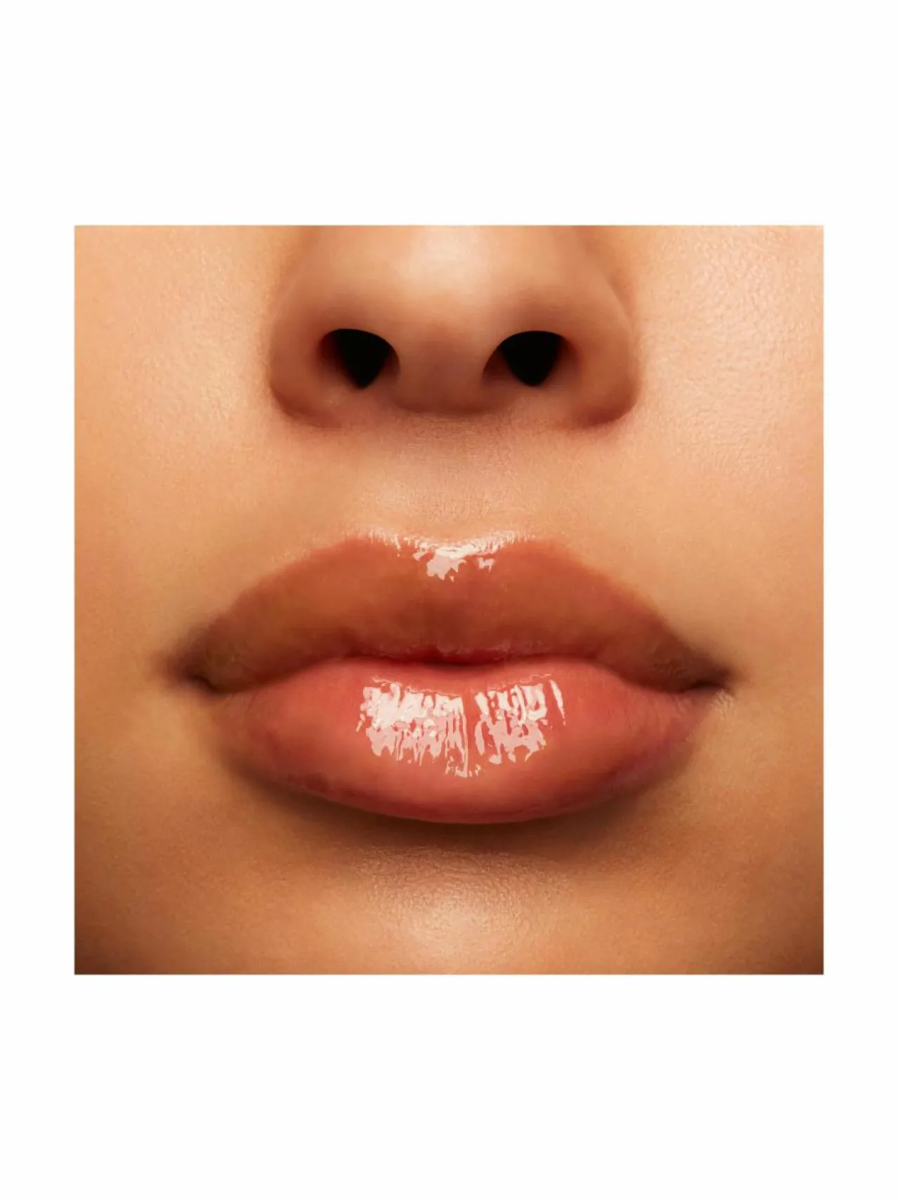 Huulet<MAC Squirt Plumping Gloss Stick -huulikiilto