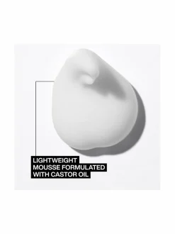 Redken Styling Touchable Texture -muotoiluvaahto 200 ml^ Muotoilu & Viimeistely