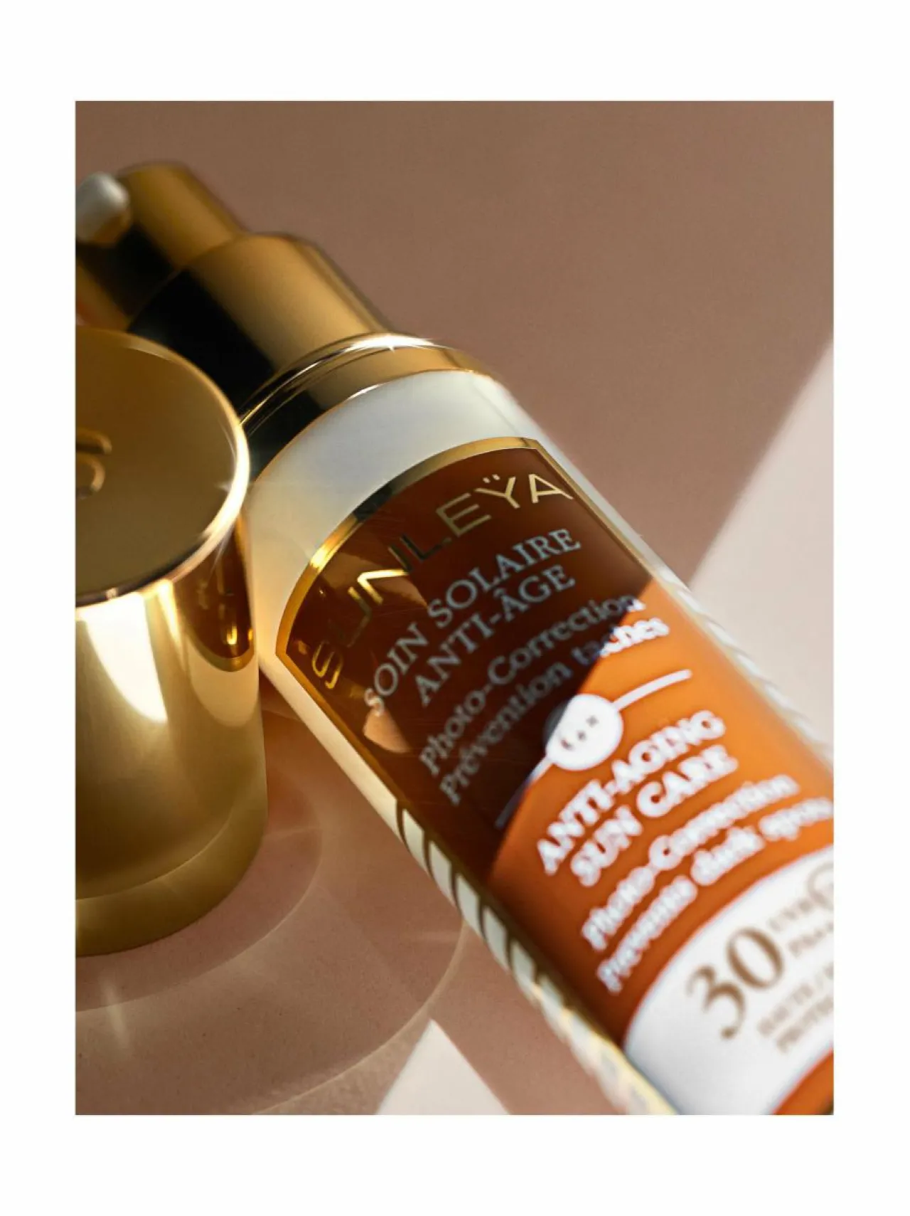 Sisley Sunleÿa Anti-Aging Sun Care SPF30 - aurinkovoide^ Aurinkotuotteet