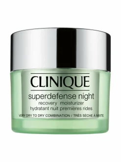 Clinique Superdefense Night Cream Dry to Combination Skin -yövoide 50 ml^ Kasvojenhoito