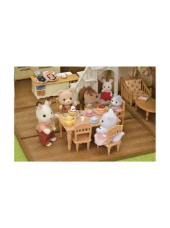 Figuurit & Interaktiiviset Lelut<SYLVANIAN FAMILIES Nukketalo Punakattoinen maalaistalo