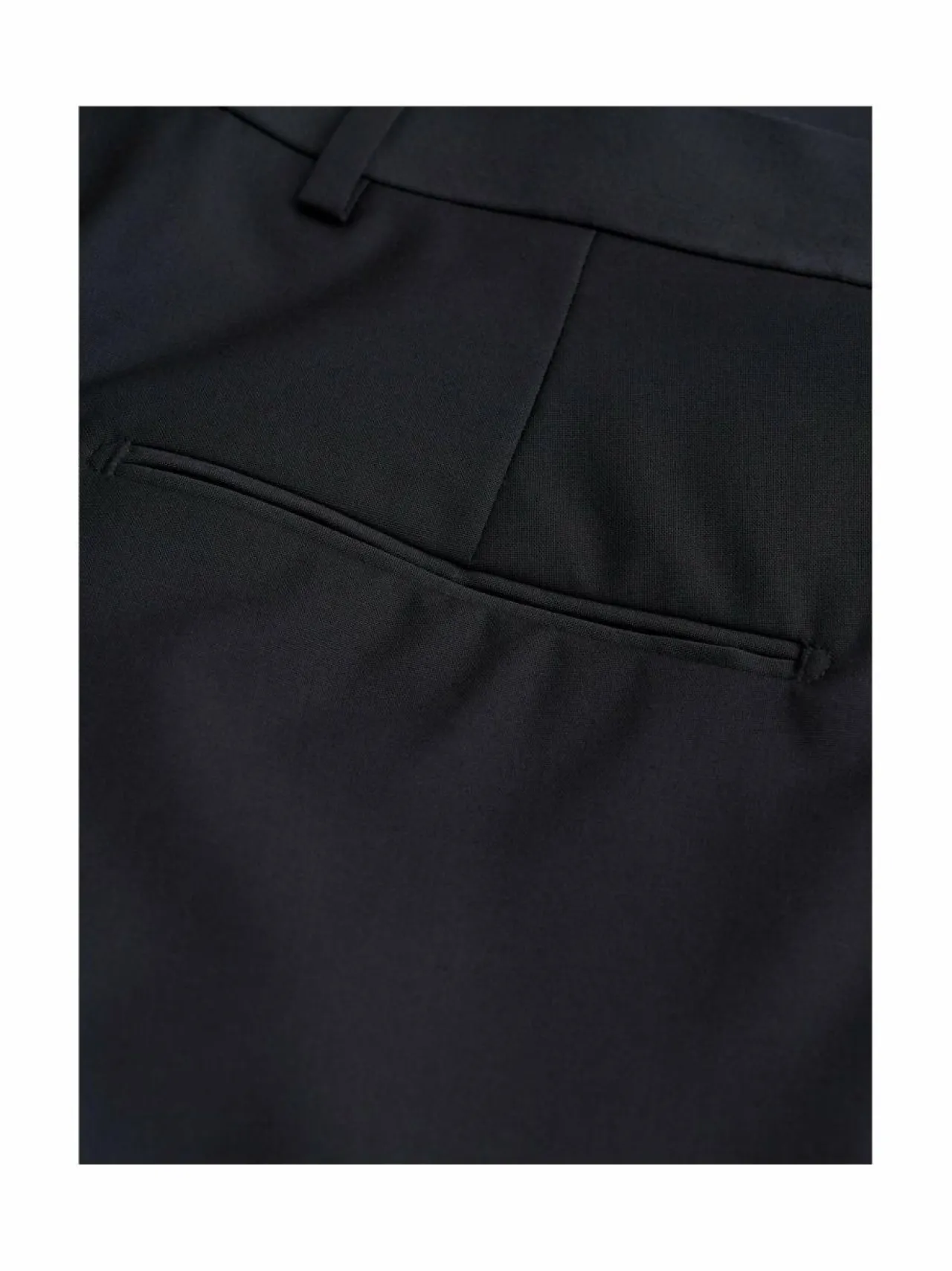 Puvut<Tiger of Sweden Tenutas-puvunhousut 050 BLACK