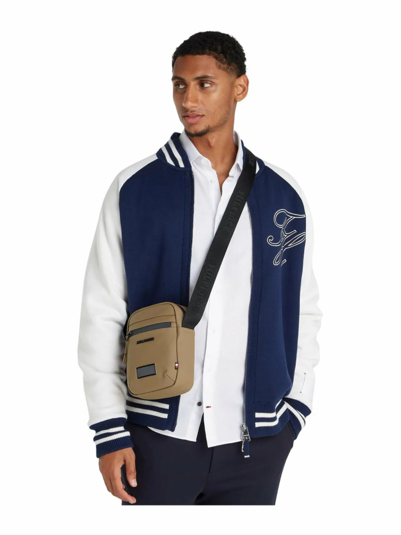 Laukut<Tommy Hilfiger TH Mini Reporter -laukku GX2 MIDWESTERN