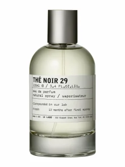 Naiset<Le Labo Thé Noir 29 -tuoksu