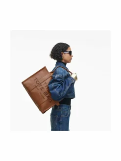 Shopperit<Marc Jacobs The Large Tote -nahkalaukku 212 ARGAN OIL