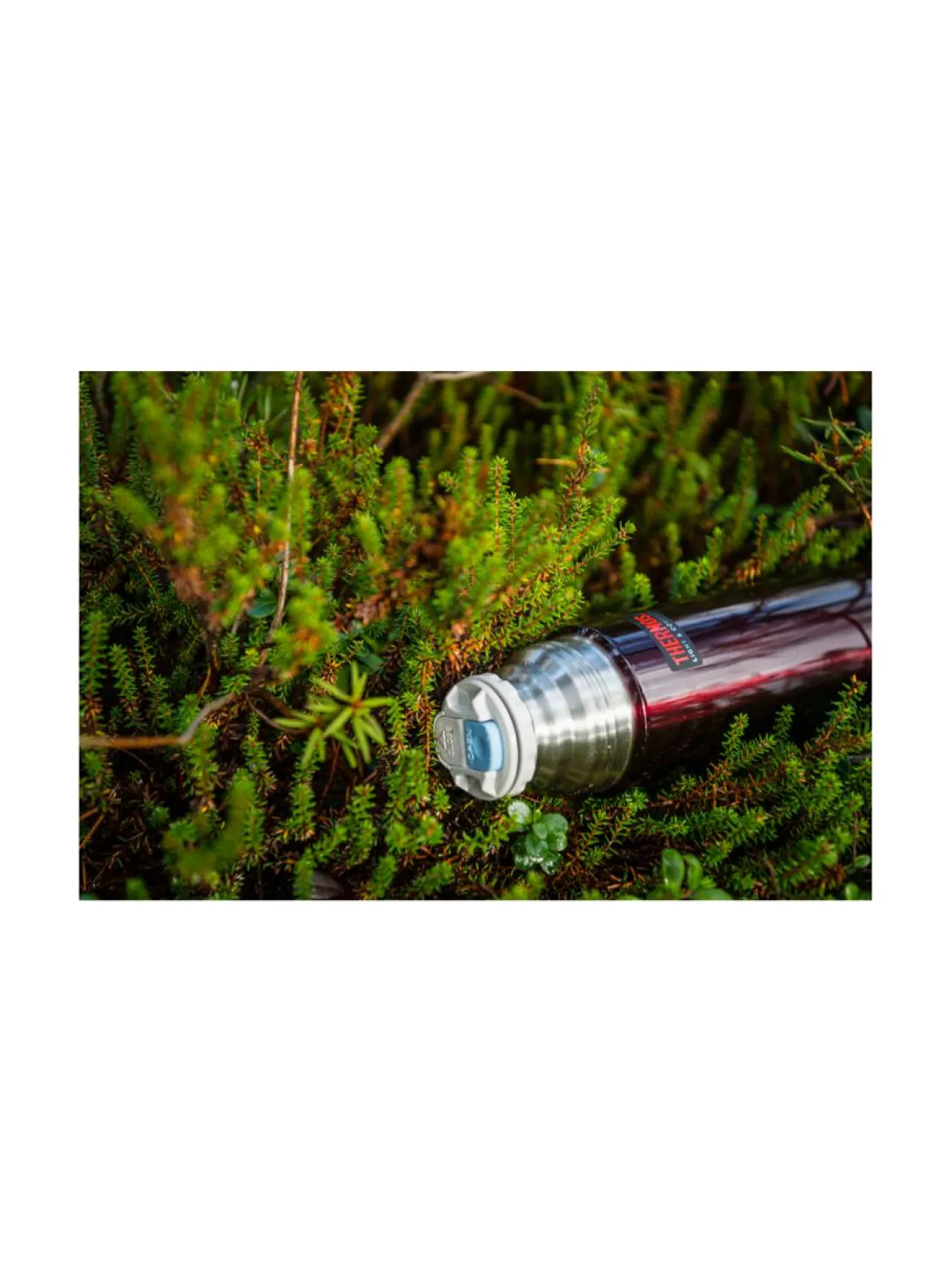 Thermos Midnight Red 0,75 l^ Retkeilytarvikkeet