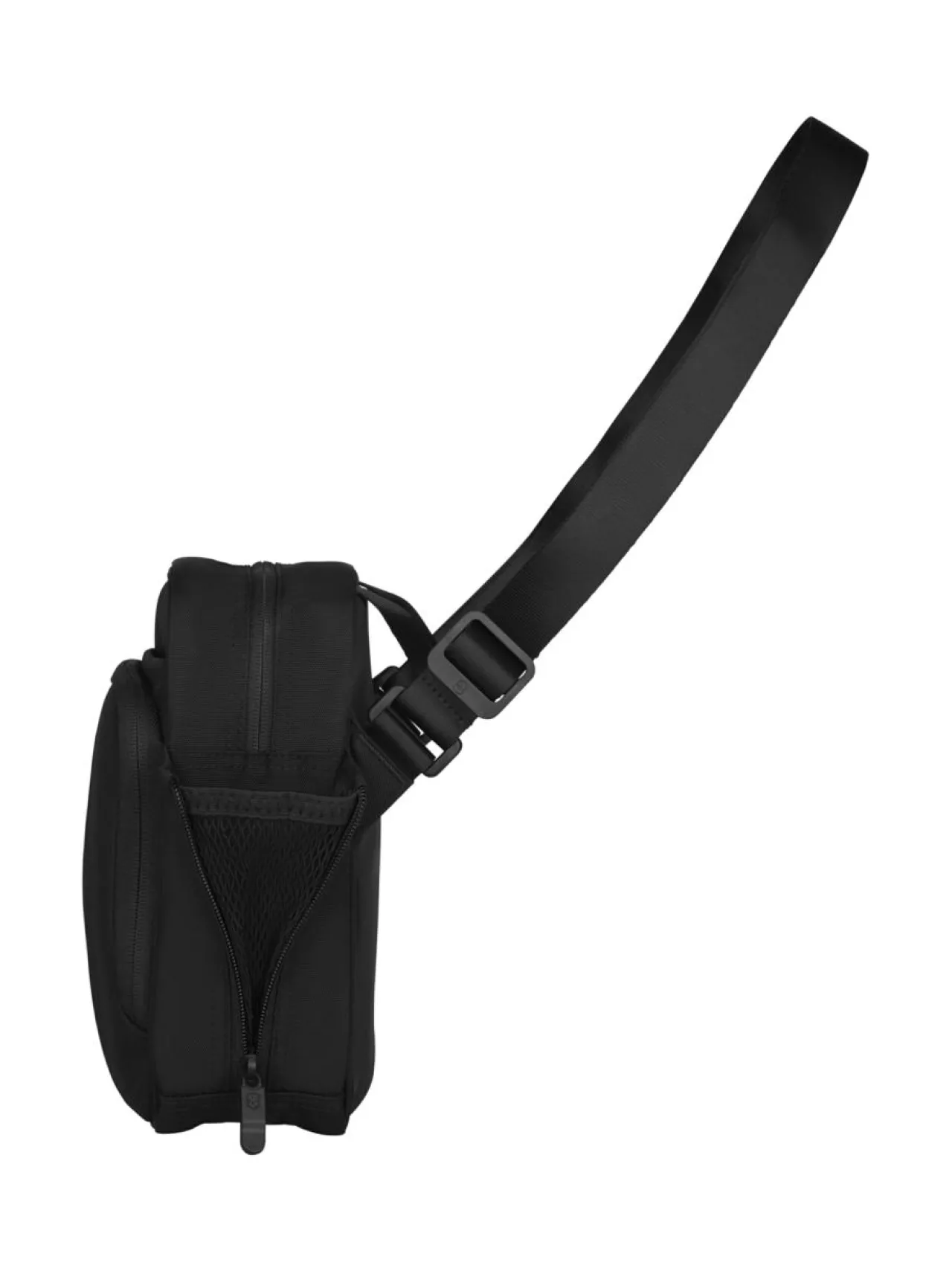 Laukut<Victorinox Travel Gear Travel Companion -olkalaukku 6 l MUSTA