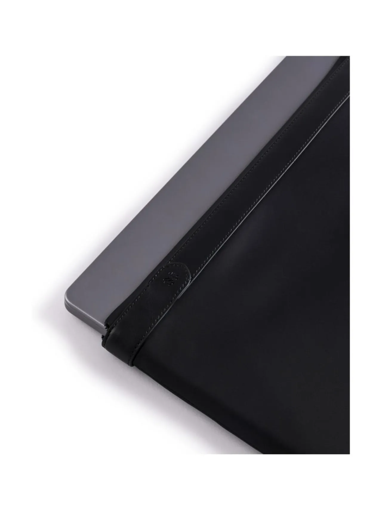 MMV Bags Traveler Laptop Sleeve -tietokonesuoja^ Tietokonelaukut