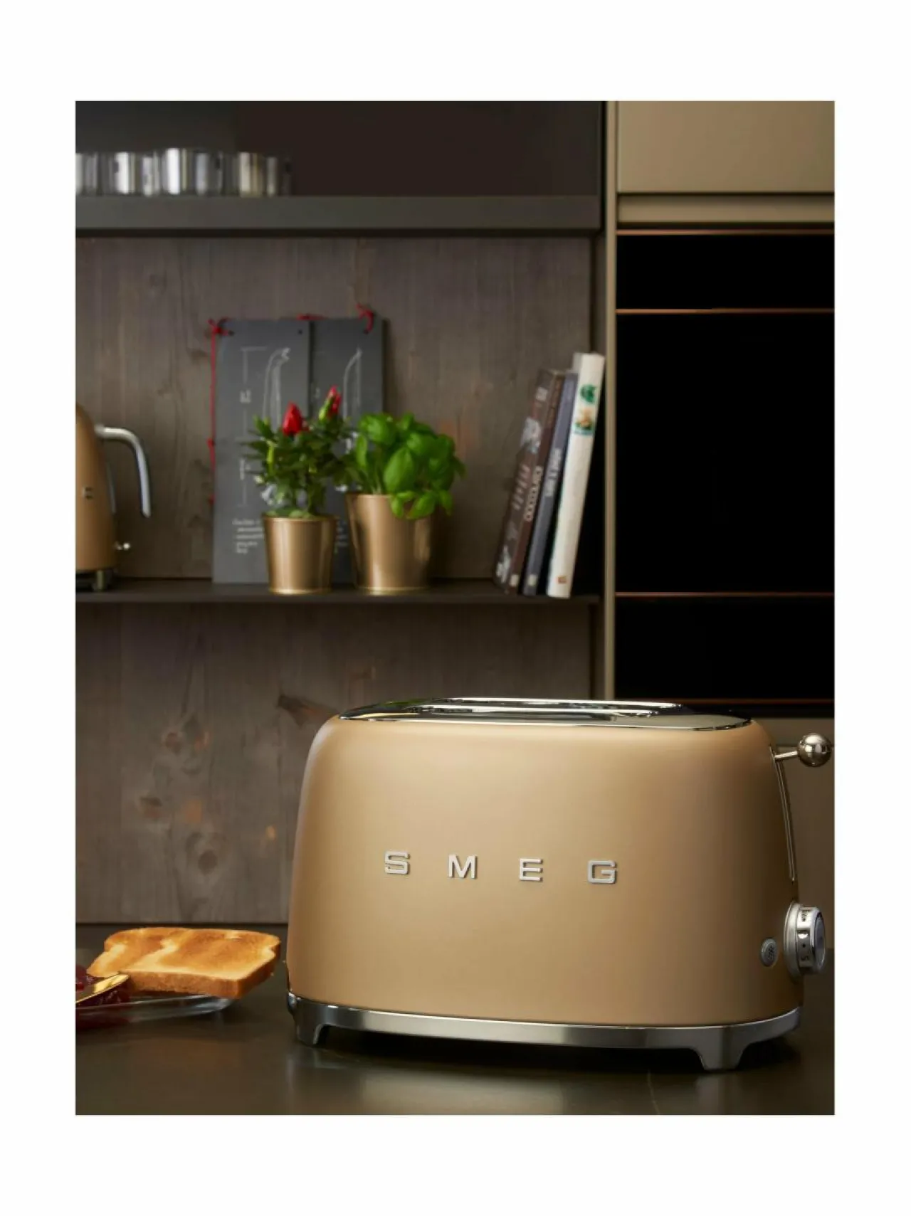 Smeg TSF01CHMEU-leivänpaahdin, 2 viipaleelle^ Leivänpaahtimet