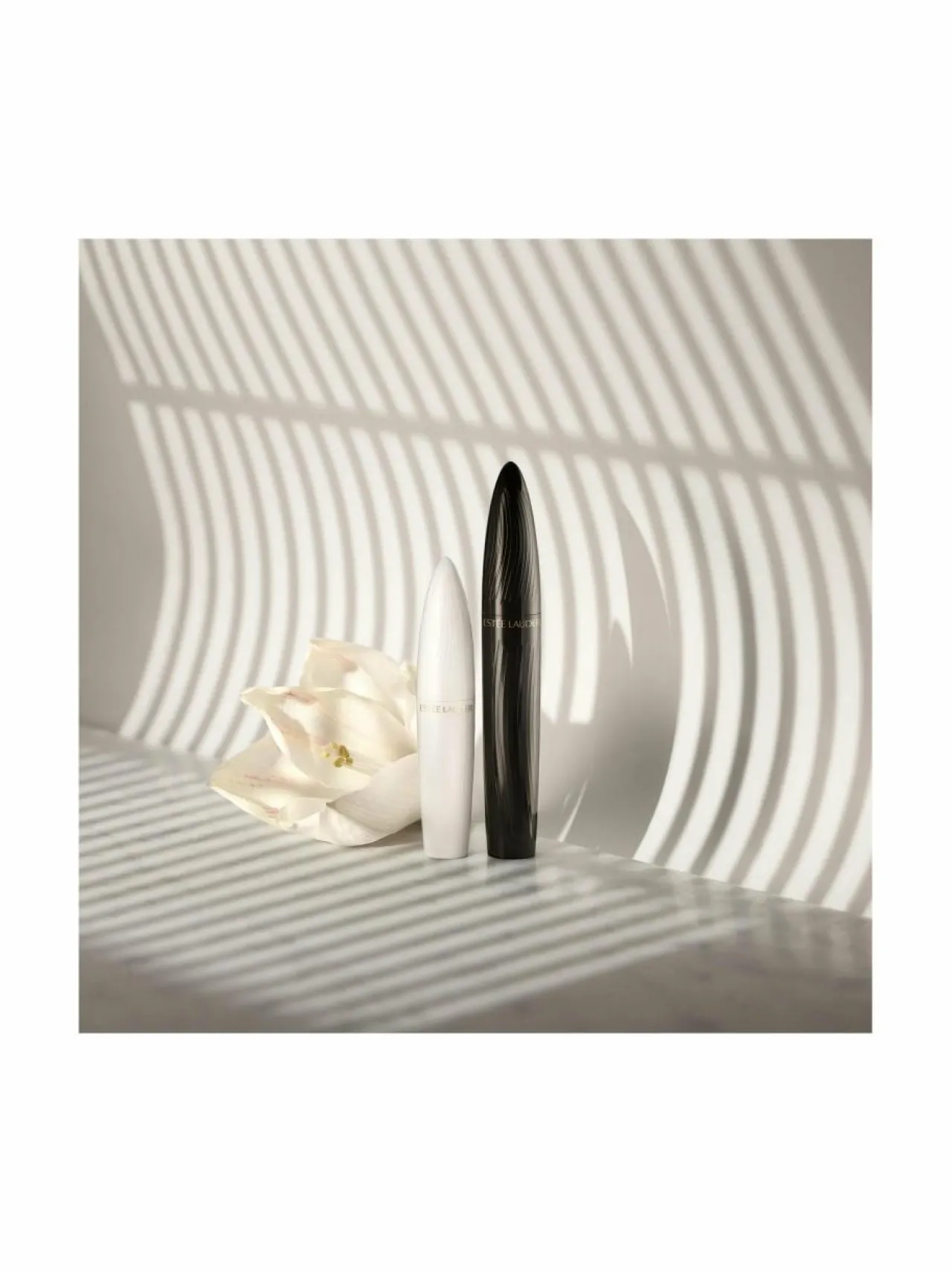Estée Lauder Turbo Lash Night Revitalizing Serum Lash & Brow -ripsiseerumi^ Meikkaustarvikkeet