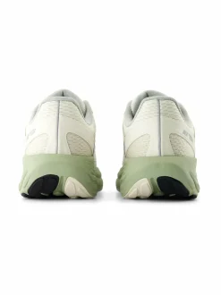 New Balance UTRN Fresh Foam -sneakerit^ Urheilujalkineet|Tennarit & Sneakerit