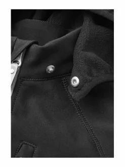 Ulkoiluvaatteet<Reima Vantti Softshell -vedenpitävä takki 9990 BLACK