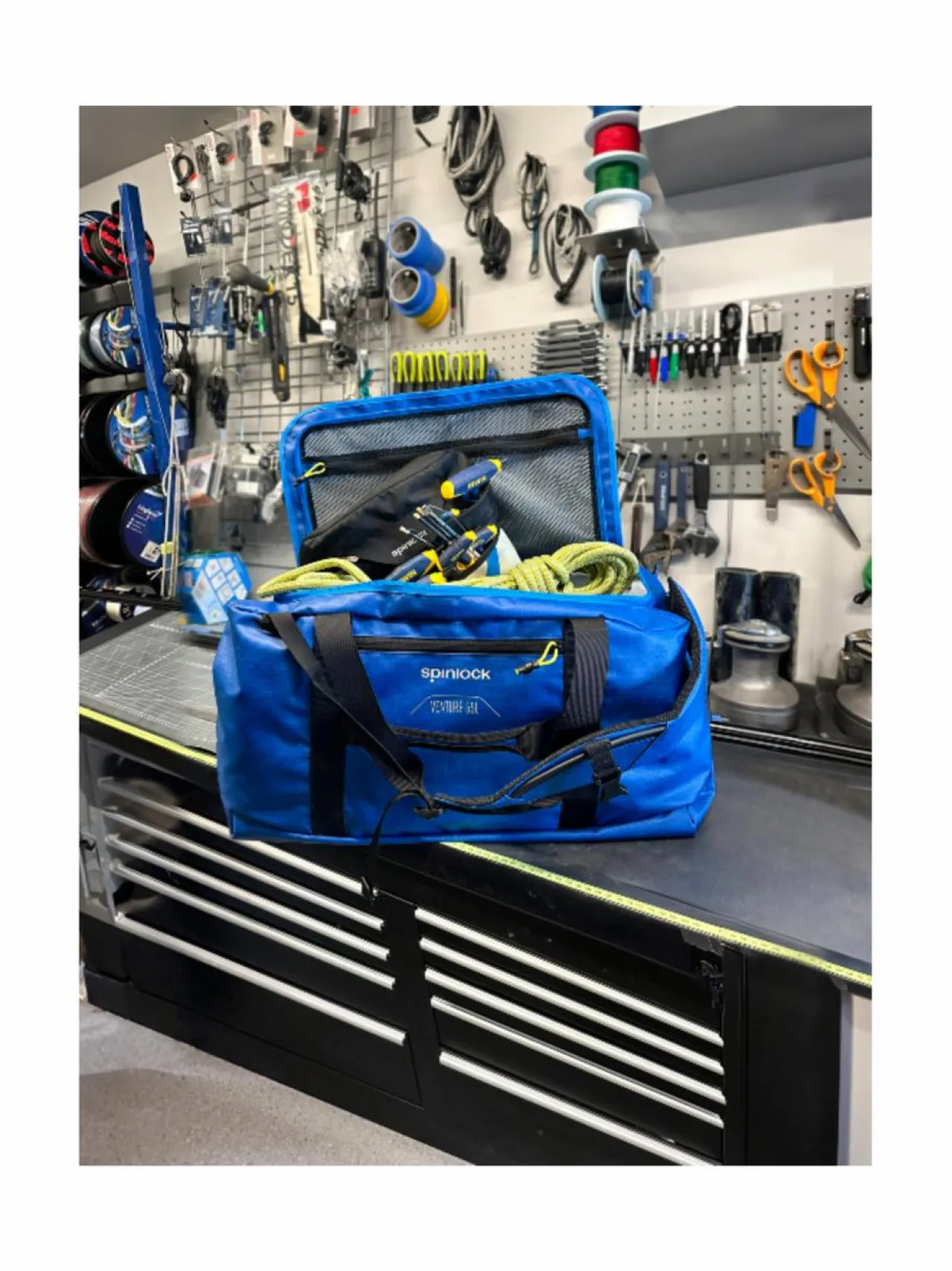 Reput & Laukut<Spinlock Venture 55L laukku KIRKKAANSININEN