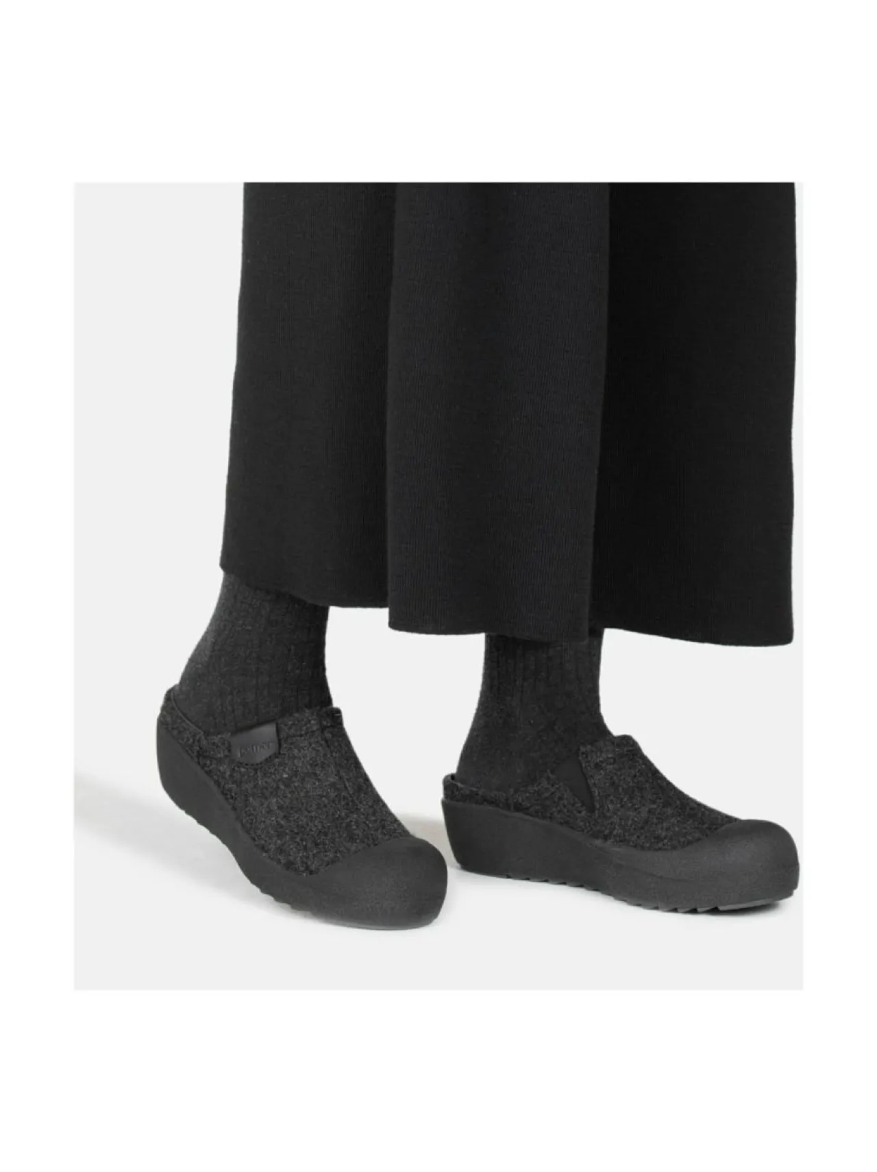 Kävelykengät & Loaferit<Pomar VIIRU Naisten huopatossut GRANIT FELT